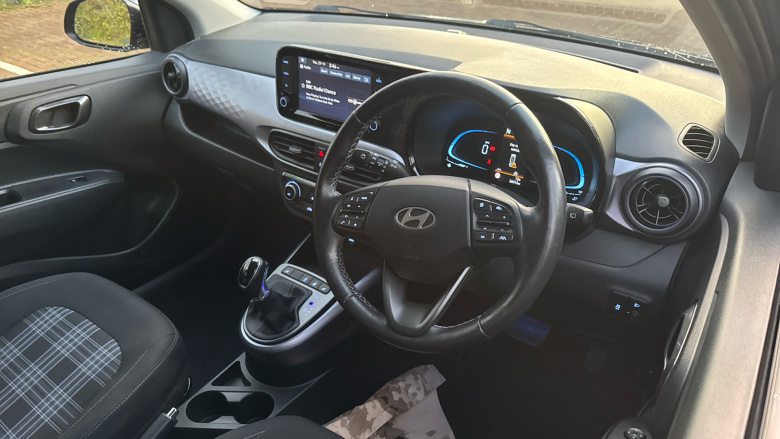 Hyundai i10 1.0 MPi Premium 5dr Auto Petrol Hatchback